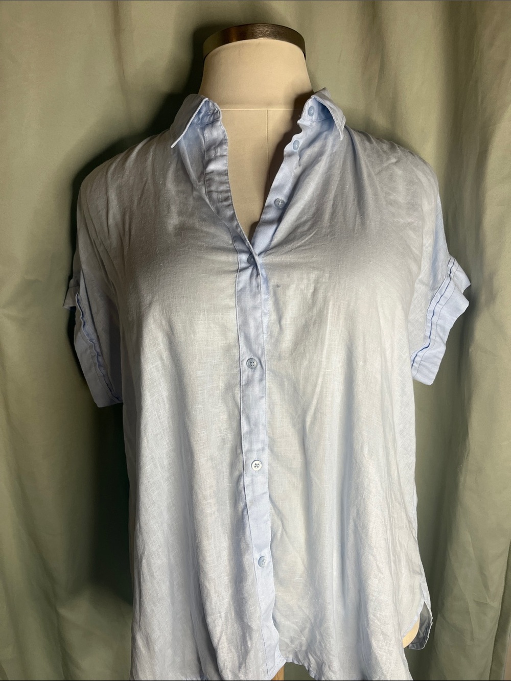Lauren Ralph Lauren Light Blue Short-Sleeve Button-Down Linen Shirt